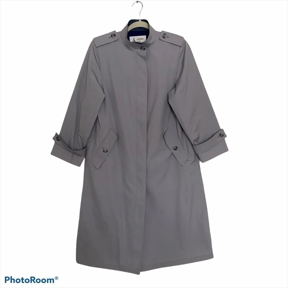 LONDON FOG Trench Coat light gray/silver 10P EUC classic casual chic